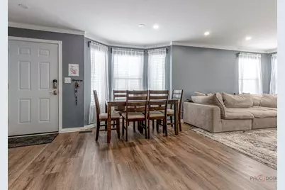 325 Green Knoll Lane #325, Streamwood, IL 60107 - Photo 6