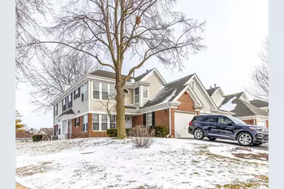 325 Green Knoll Lane #325, Streamwood, IL 60107 - Photo 1