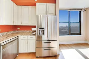 1101 S State St, Chicago, IL 60605 - Photo 12