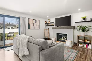 2S130 Waltham Ct, Warrenville, IL 60555 - Photo 14