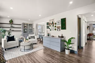 2S130 Waltham Ct, Warrenville, IL 60555 - Photo 4