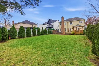 395 S Scott Street, Elmhurst, IL 60126 - Photo 32