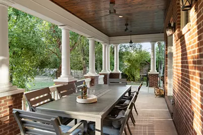 326 E Central Road, Arlington Heights, IL 60005 - Photo 6