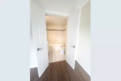 43 Foxcroft Boulevard #135, Naperville, IL 60565 - Photo 20