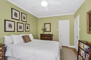 2322 W Farwell Ave, Chicago, IL 60645 - Photo 14