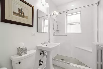 2322 W Farwell Avenue #3W, Chicago, IL 60645 - Photo 16