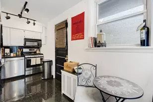 1209 W Farwell Ave, Chicago, IL 60626 - Photo 12