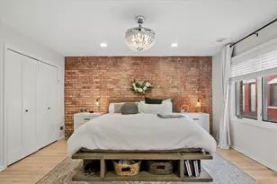 807 W Wolfram St, Chicago, IL 60657 - Photo 16