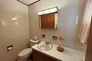 215 Phyllis Ave, Rochelle, IL 61068 - Photo 10