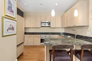 10 E Delaware St, Chicago, IL 60611 - Photo 10