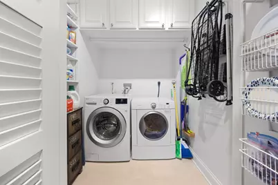 10 E Delaware Street #27E, Chicago, IL 60611 - Photo 28