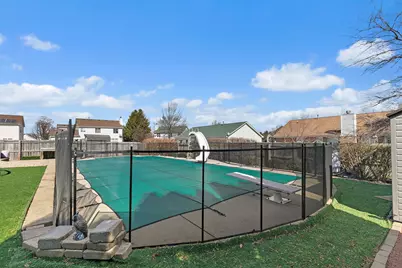 1335 Deerpath Road, Aurora, IL 60506 - Photo 36