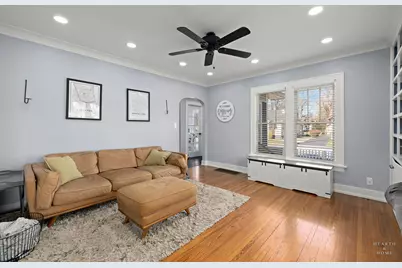 381 Douglas Avenue, Crystal Lake, IL 60014 - Photo 20