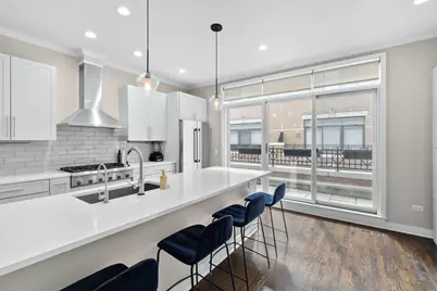 1738 S Indiana Avenue, Chicago, IL 60616 - Photo 12