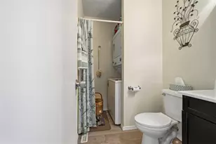 903 N Linden St, Normal, IL 61761 - Photo 16