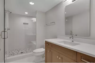 [Address not provided], Willowbrook, IL 60527 - Photo 20