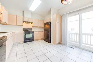 3377 Ravinia Cir, Aurora, IL 60504 - Photo 2