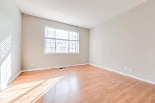 3377 Ravinia Cir, Aurora, IL 60504 - Photo 4