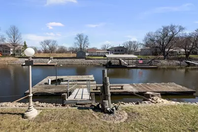 3545 W Harbor Drive, Bettendorf, IA 52722 - Photo 54