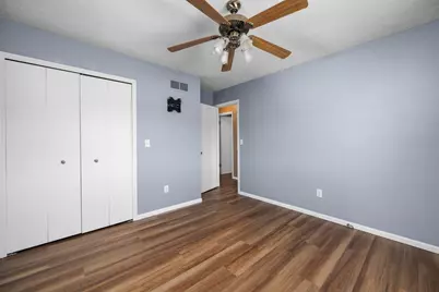 3545 W Harbor Drive, Bettendorf, IA 52722 - Photo 40