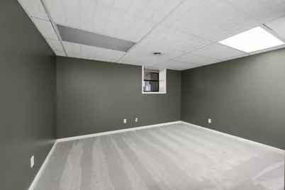 3545 W Harbor Drive, Bettendorf, IA 52722 - Photo 48