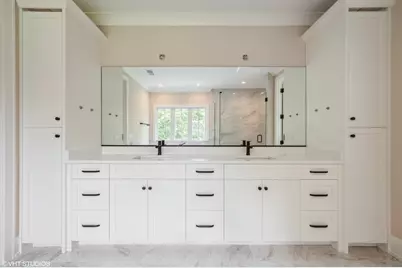 [Address not provided], Willowbrook, IL 60527 - Photo 22