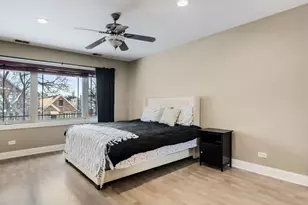 6128 N Kildare Ave, Chicago, IL 60646 - Photo 16