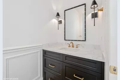 [Address not provided], Willowbrook, IL 60527 - Photo 22