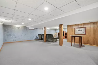 18439 Locust Street, Lansing, IL 60438 - Photo 24