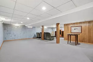 18439 Locust St, Lansing, IL 60438 - Photo 24