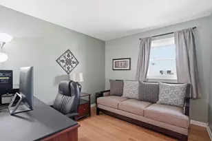 18439 Locust St, Lansing, IL 60438 - Photo 16