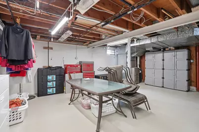 18439 Locust Street, Lansing, IL 60438 - Photo 28