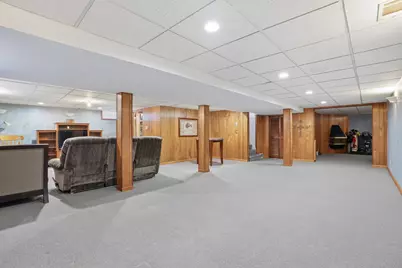 18439 Locust Street, Lansing, IL 60438 - Photo 26