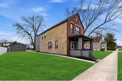 241 156th Street, Calumet City, IL 60409 - Photo 2