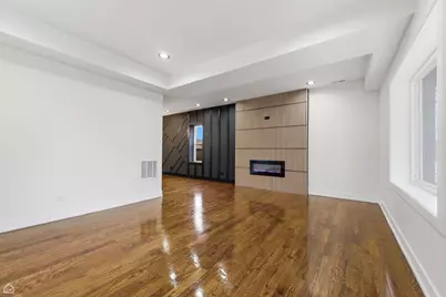 241 156th Street, Calumet City, IL 60409 - Photo 6