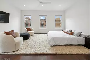 215 N Green St, Chicago, IL 60607 - Photo 6