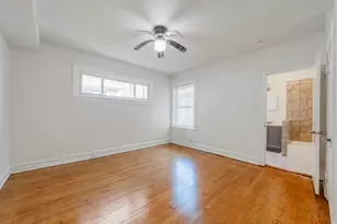 7839 S Kingston Ave, Chicago, IL 60649 - Photo 6