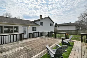 966 Aberdeen Dr, Crystal Lake, IL 60014 - Photo 32