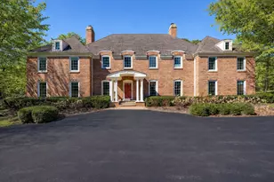 568 Plymouth Dr, Inverness, IL 60067 - Photo 1