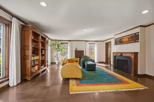 568 Plymouth Dr, Inverness, IL 60067 - Photo 8