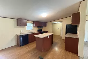 107 N 37th St, Herrin, IL 62948 - Photo 8