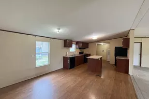 107 N 37th St, Herrin, IL 62948 - Photo 10