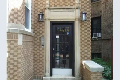 5915 N Artesian Avenue #GDN, Chicago, IL 60659 - Photo 2