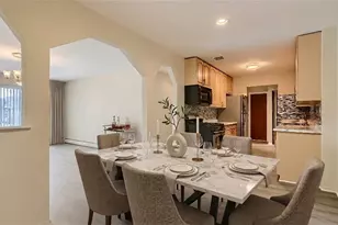 8936 N Parkside Ave, Des Plaines, IL 60016 - Photo 6