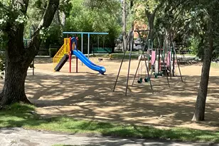 8936 N Parkside Ave, Des Plaines, IL 60016 - Photo 18