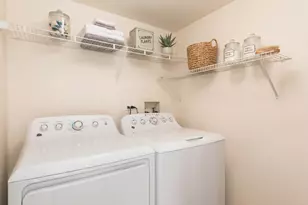 1636 Ashland Ave, Des Plaines, IL 60016 - Photo 24