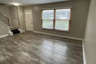 7609 Bristol Ln, Hanover Park, IL 60133 - Photo 2