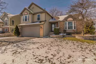 3540 Fairfax Ct, Aurora, IL 60504 - Photo 1