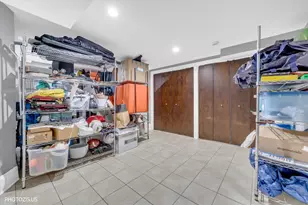 461 W Melrose St, Chicago, IL 60657 - Photo 68