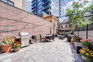 461 W Melrose St, Chicago, IL 60657 - Photo 70